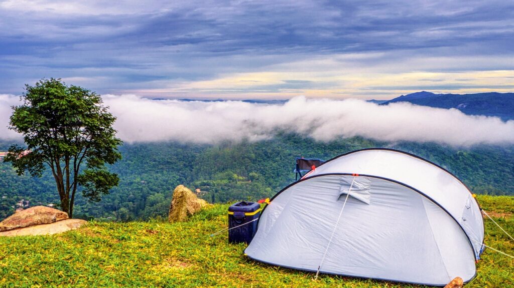 camping, camp, adventure-3893584.jpg