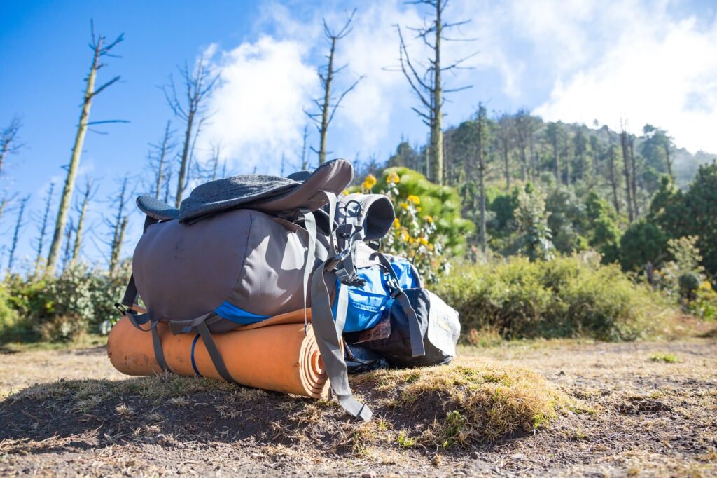 backpack, travel, hiking-5111654.jpg