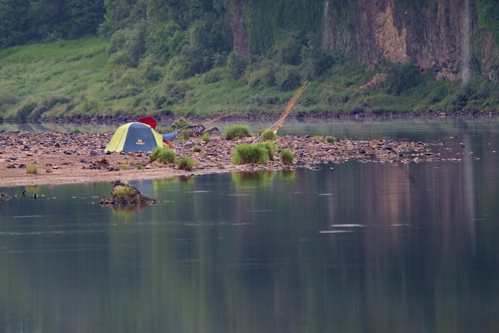 river side, fishing, camping-4932604.jpg