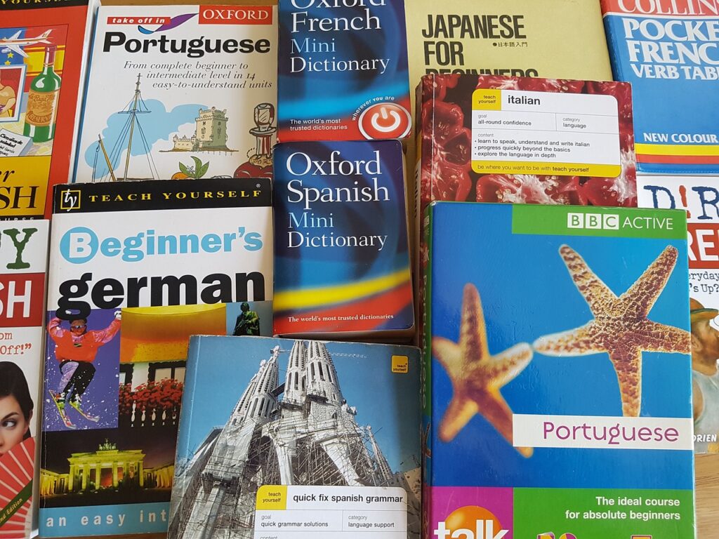language, learning, books-2345801.jpg